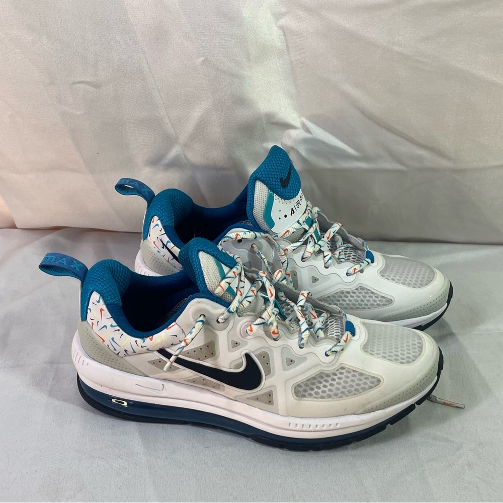 Size 7Y (GS) - Nike Air Max Genome Low Swooshfetti